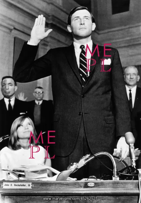 : John D. Rockefeller IV is sworn in as a member : John D. Rockefeller IV is sworn in as a member