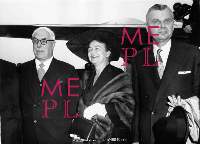 : John Diefenbaker : John Diefenbaker