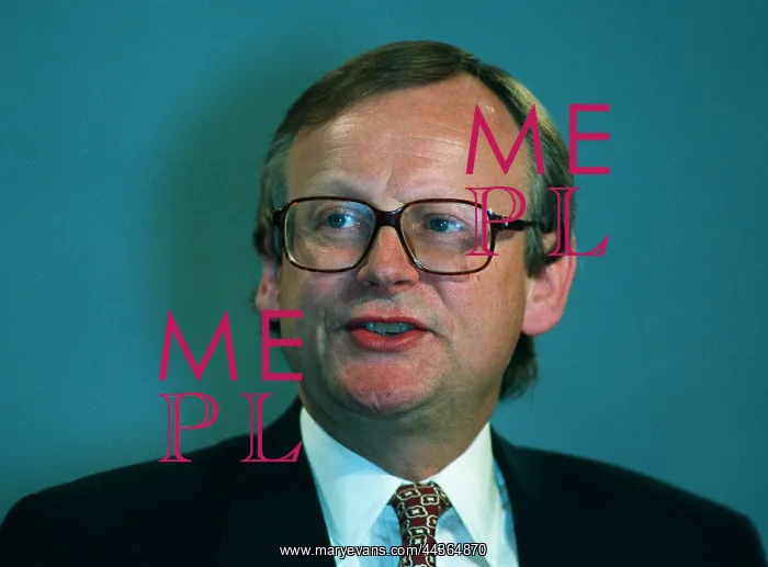  : John Gummer MP