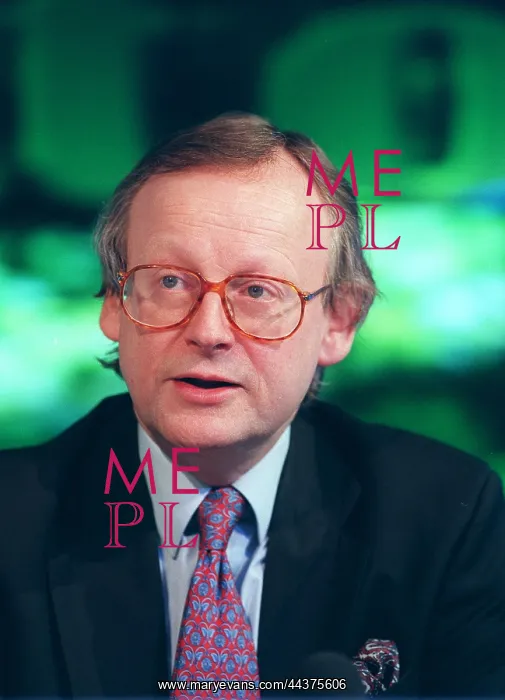  : John Gummer MP