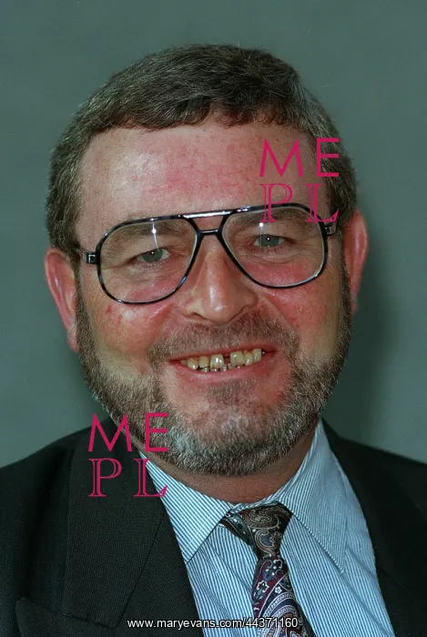  : John Heppell MP