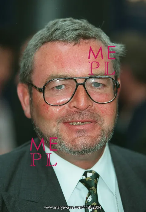 : John Heppell MP