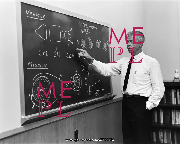 : John Houbolt, American Aerospace Engineer : John Houbolt, American Aerospace Engineer