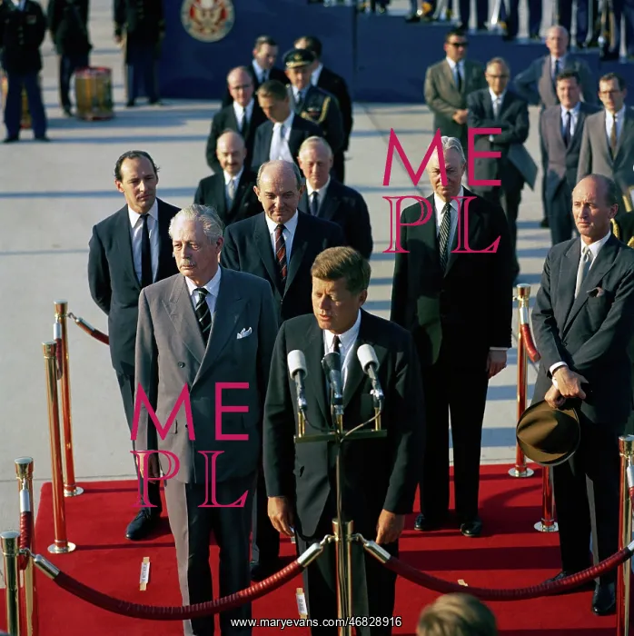 : John Kennedy - Harold MacMillan : John Kennedy - Harold MacMillan