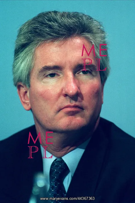  : John Maples MP
