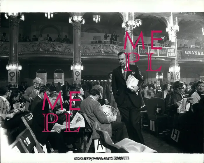 : John Stonehouse MP ignored at party conference, Blackpool : John Stonehouse MP ignored at party conference, Blackpool