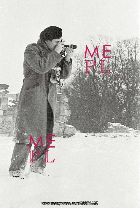 : John taking photos in snow : John taking photos in snow