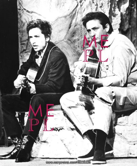 : JOHNNY CASH, with BOB DYLAN, c. 1969. ? : JOHNNY CASH, with BOB DYLAN, c. 1969. ?