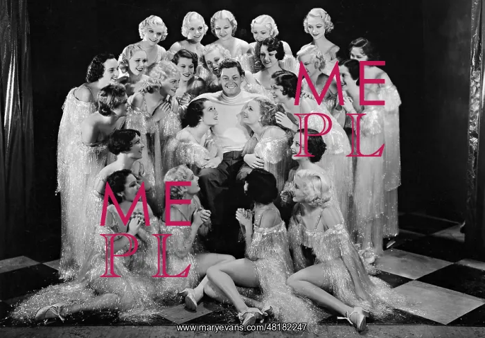 : Johnny Weissmueller and Dancers, 1933 : Johnny Weissmueller and Dancers, 1933