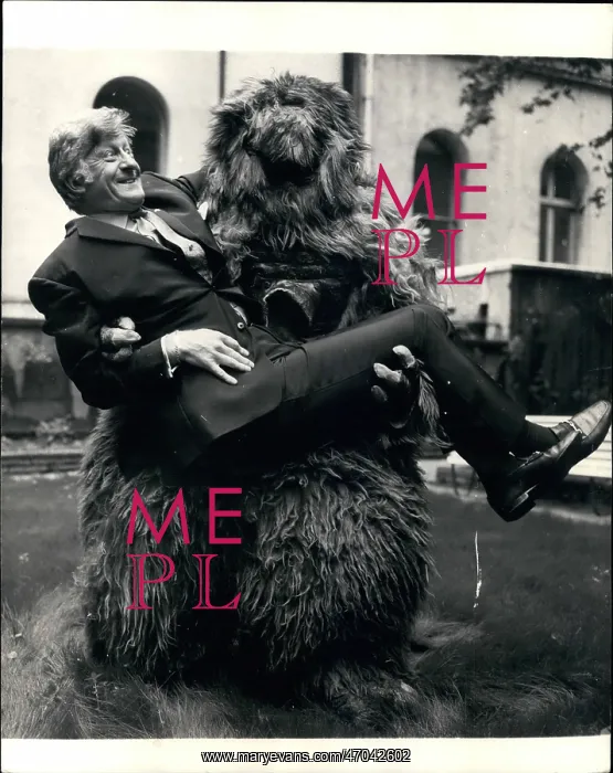 : Jon Pertwee, the new Dr Who, with a Yeti monster : Jon Pertwee, the new Dr Who, with a Yeti monster