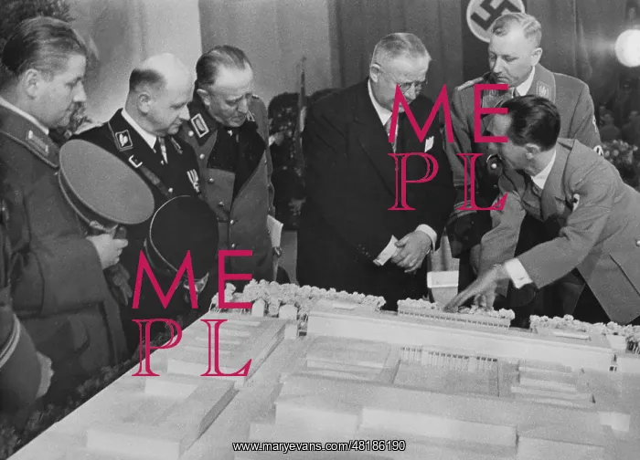 : Josef Goebbels, Viktor Lutze, Ludwig Klitzsch, Loffelholz, O : Josef Goebbels, Viktor Lutze, Ludwig Klitzsch, Loffelholz, O
