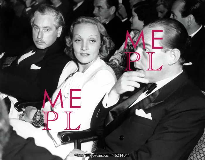 : JOSEF VON STERNBERG, MARLENE DIETRICH and ? : JOSEF VON STERNBERG, MARLENE DIETRICH and ?