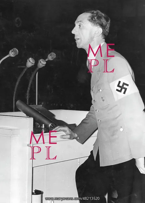: Joseph Goebbels : Joseph Goebbels