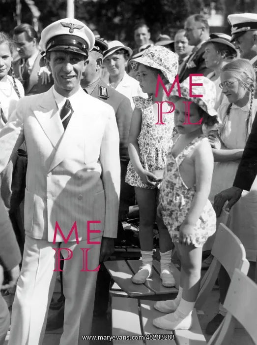 : Joseph Goebbels : Joseph Goebbels
