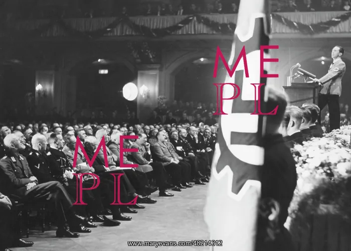 : Joseph Goebbels gives a speech 1936 : Joseph Goebbels gives a speech 1936