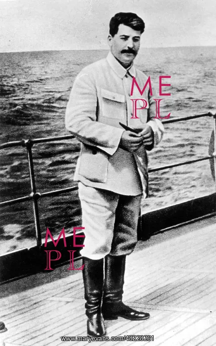 : Joseph Stalin : Joseph Stalin