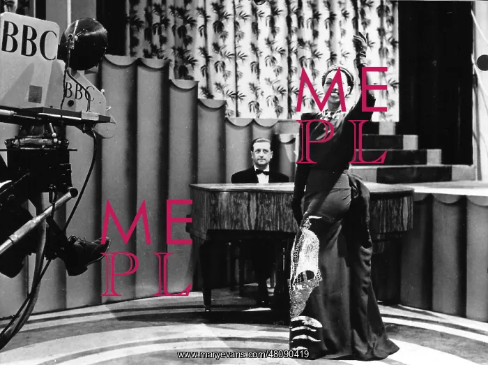 : Josephine Baker with her accompanist Pierre Guillernan : Josephine Baker with her accompanist Pierre Guillernan