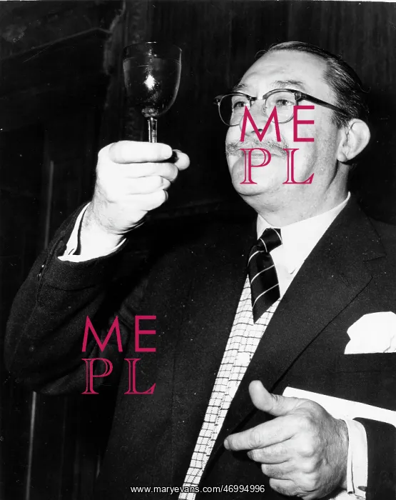 : Journalist Gilbert Harding 1907 - 1960 : Journalist Gilbert Harding 1907 - 1960