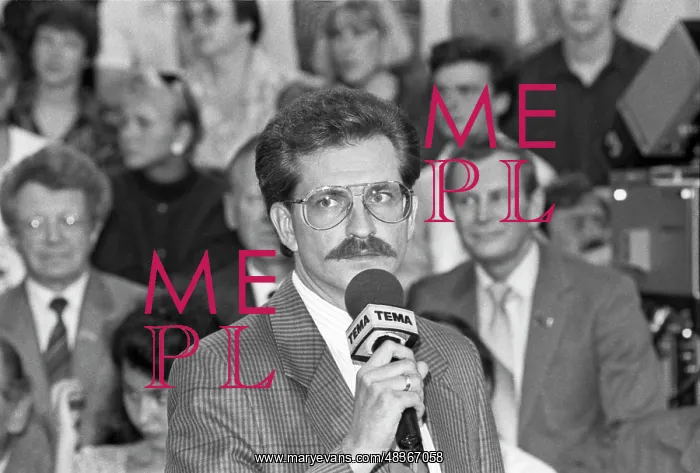 : Journalist Vladislav Listyev, 1992 : Journalist Vladislav Listyev, 1992