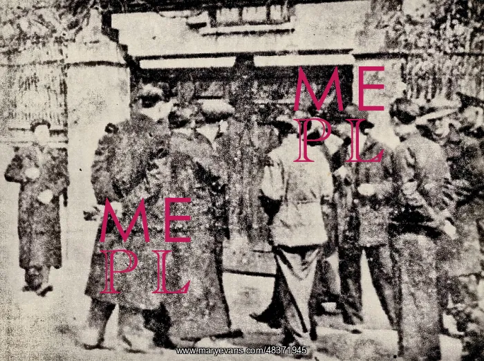 : Journalists Interview People After the May Twentieth : Journalists Interview People After the May Twentieth
