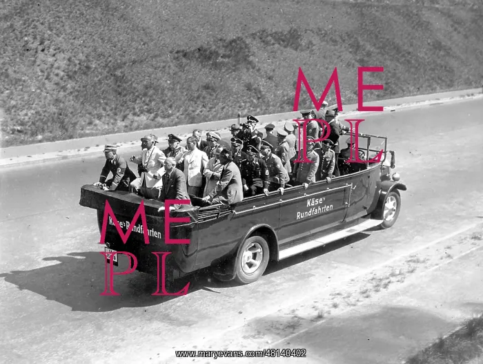 : Journey in a bus, 1938 : Journey in a bus, 1938