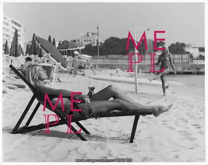 : JUAN LES PINS, DARLING : JUAN LES PINS, DARLING