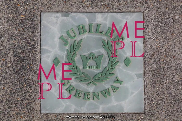: Jubilee Greenway Walk Logo, Olympic Park, London, UK : Jubilee Greenway Walk Logo, Olympic Park, London, UK