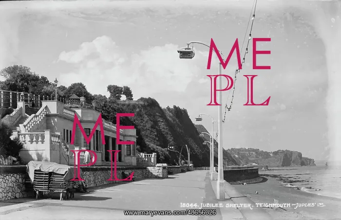 : Jubilee Shelter at Teignmouth : Jubilee Shelter at Teignmouth