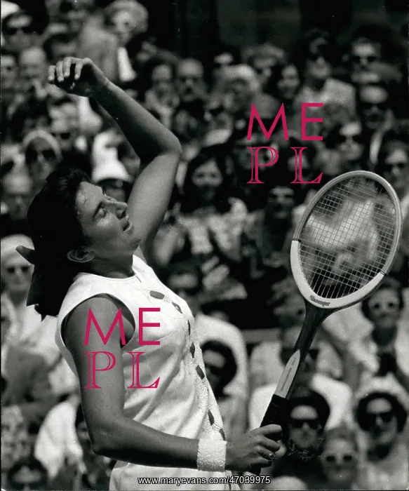 : Judy Tegart in tennis match at Wimbledon : Judy Tegart in tennis match at Wimbledon