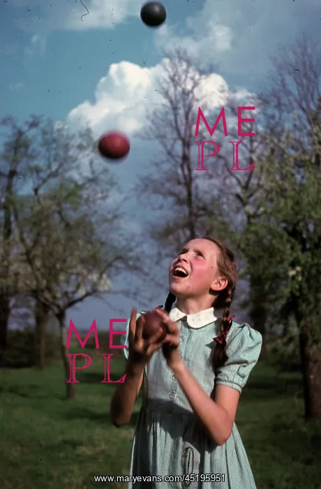 : Juggling in Bad Godesberg 1948 : Juggling in Bad Godesberg 1948