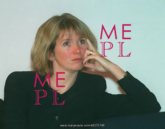  : Julie Kirkbride MP