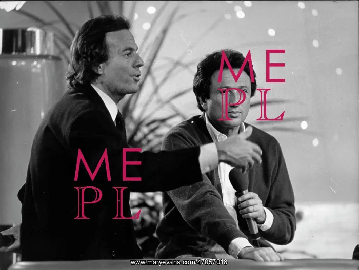 : Julio Iglesias : Julio Iglesias