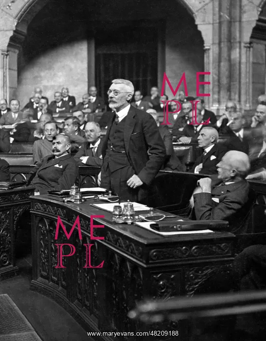 : Julius Graf von Karolyi : Julius Graf von Karolyi