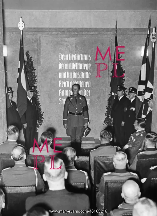 : Julius Lippert : Julius Lippert