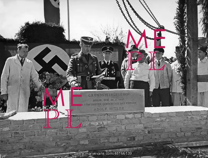 : Julius Lippert : Julius Lippert