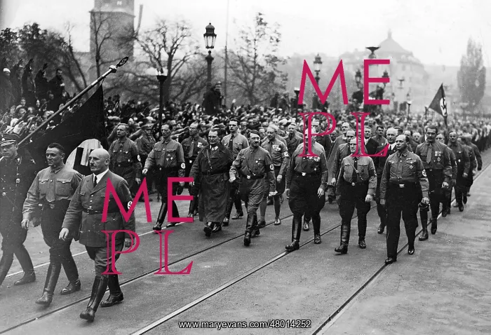 : Julius Streicher, Adolf Hitler, Hermann Goering, Hermann Kri : Julius Streicher, Adolf Hitler, Hermann Goering, Hermann Kri