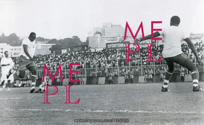 : July 1972 - General Amin Gets His Goal - Sharp Shooting : July 1972 - General Amin Gets His Goal - Sharp Shooting