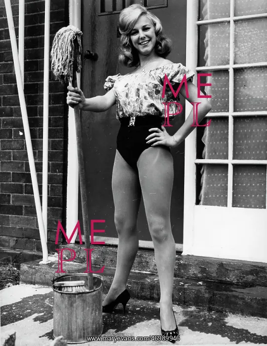 : June Flet Cher : June Flet Cher