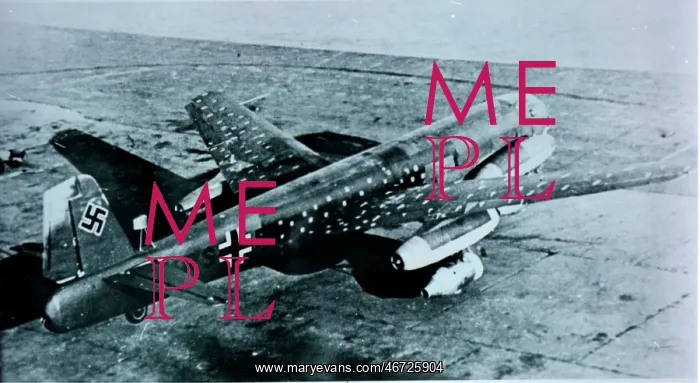 : Junkers Ju 287 - 1944 prototype forward-swept winged bo : Junkers Ju 287 - 1944 prototype forward-swept winged bo