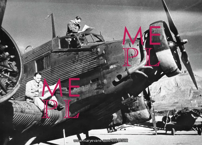 : Junkers Ju 52 transport plane, 1943 : Junkers Ju 52 transport plane, 1943