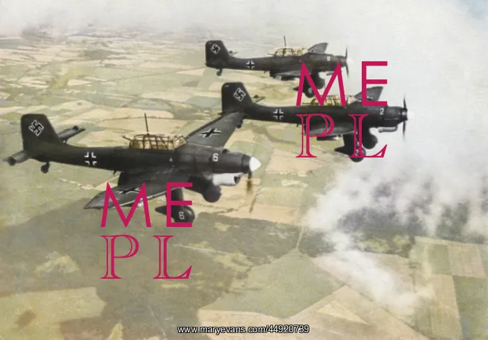 : Junkers Ju-87 Stuka : Junkers Ju-87 Stuka