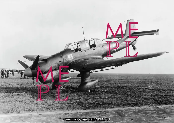 : Junkers Ju-87 Stuka : Junkers Ju-87 Stuka