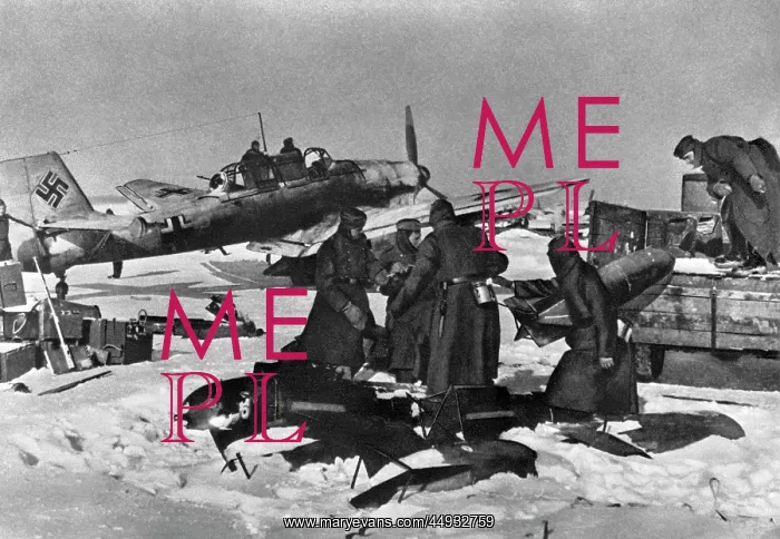 : Junkers Ju-87 Stuka : Junkers Ju-87 Stuka