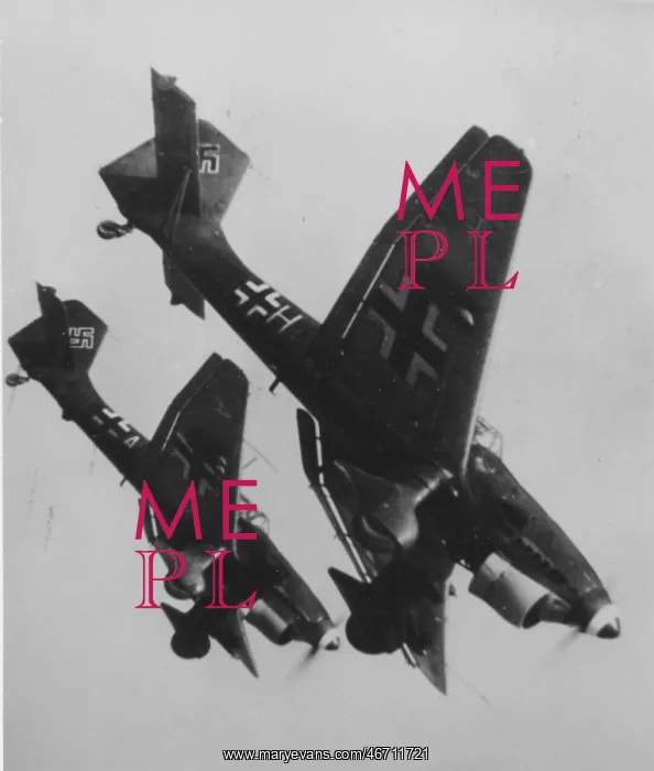  : Junkers Ju 87B -developed specifically as a dive bomber