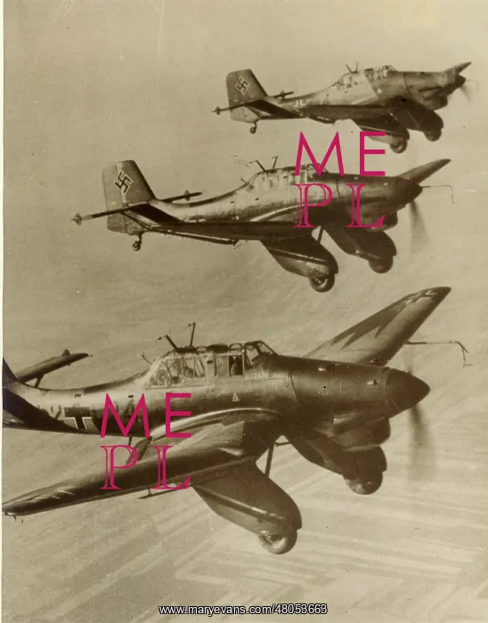 : Three Junkers Ju87A ~Stukas in flight : Three Junkers Ju87A ~Stukas in flight