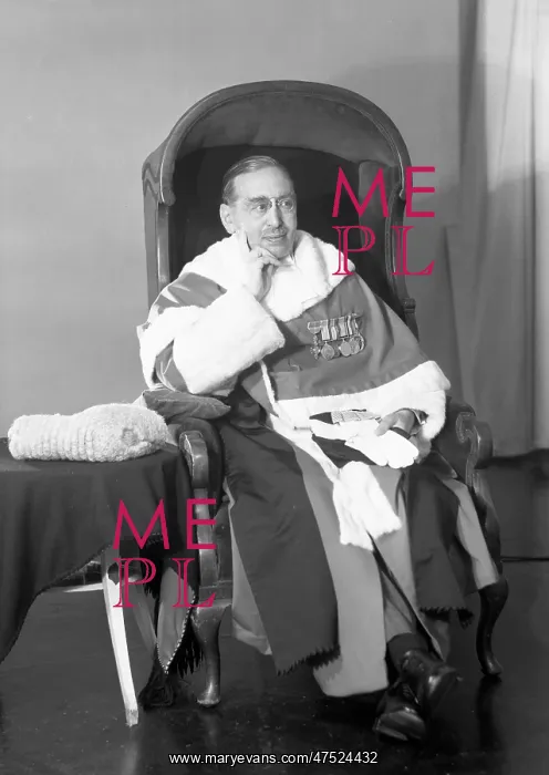 : Justice Sachs