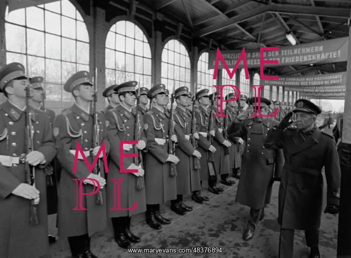 : Kaarlo Leinonen visits USSR : Kaarlo Leinonen visits USSR