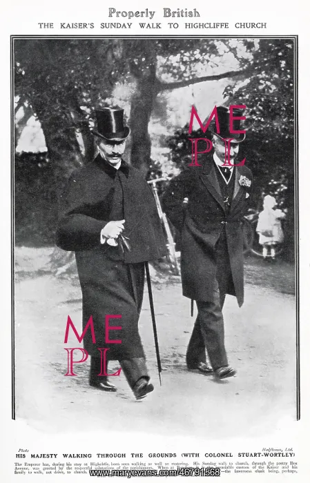 : The Kaiser at Highcliffe - walking to Highcliffe Church : The Kaiser at Highcliffe - walking to Highcliffe Church