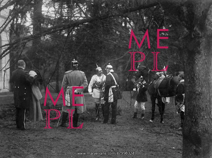 : Kaiser Wilhelm II meets the former Prussian Prime : Kaiser Wilhelm II meets the former Prussian Prime