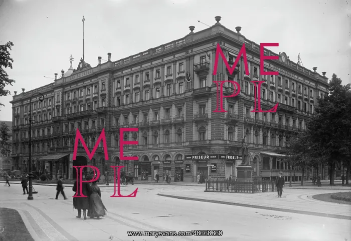 : Kaiserhof Hotel, Berlin, Germany, circa 1919 : Kaiserhof Hotel, Berlin, Germany, circa 1919